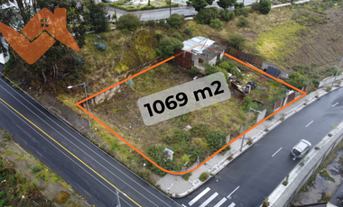 Terreno Esquinero 1069 m² – Vista Panorámica | Ubicación Privilegiada Ambato