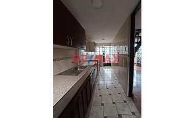 Venta De Departamento En Cercado De Lima Urb. Manzanilla