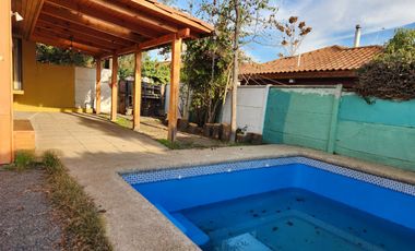 Linda casa en arriendo Villa Instituto Inglés, Machali