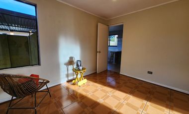 Linda casa en arriendo Villa Instituto Inglés, Machali