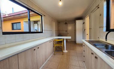 Linda casa en arriendo Villa Instituto Inglés, Machali