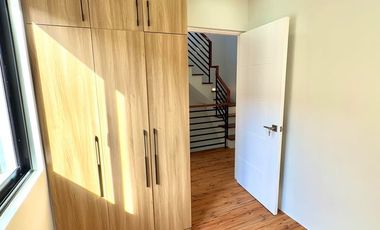 ₱600K DISCOUNT PRE-SELLING DUPLEX HOUSE IN LAS PIÑAS CITY WITH 5% DOWNPAYMENT, PAYABLE UP TO 12 MONTHS