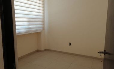 CASA EN RENTA EN PEDREGAL DEL GIGANTE, LEON GUANAJUATO