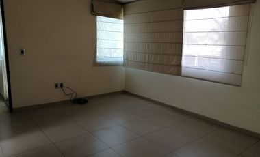 CASA EN RENTA EN PEDREGAL DEL GIGANTE, LEON GUANAJUATO