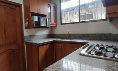 SE ALQUILA DEPARTAMENTO EN NUEVA KENNEDY