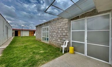 CASA EN VENTA EN TOLUCA UNA PLANTA CON ALBERCA RECURSOS PROPIOS