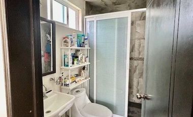 CASA EN VENTA EN TOLUCA UNA PLANTA CON ALBERCA RECURSOS PROPIOS
