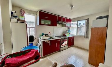 CASA EN VENTA EN TOLUCA UNA PLANTA CON ALBERCA RECURSOS PROPIOS