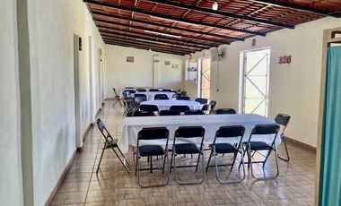 CASA EN VENTA EN TOLUCA UNA PLANTA CON ALBERCA RECURSOS PROPIOS