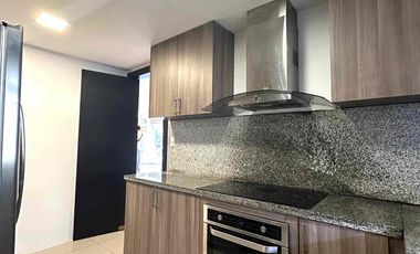 URB. BOSQUES DE LA RIOJA-SAMBORONDÓN, Alquilo departamento 3 dorm $1500.