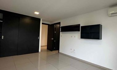 URB. BOSQUES DE LA RIOJA-SAMBORONDÓN, Alquilo departamento 3 dorm $1500.
