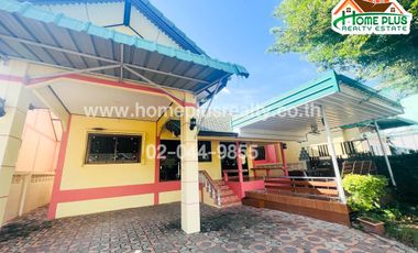 บ้านแสงจันทร์ฉาย ตำบลเขาทราย อำเภอทับคล้อ พิจิตร