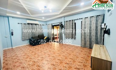 บ้านแสงจันทร์ฉาย ตำบลเขาทราย อำเภอทับคล้อ พิจิตร