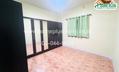 บ้านแสงจันทร์ฉาย ตำบลเขาทราย อำเภอทับคล้อ พิจิตร