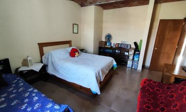 Amplia, comoda y seminueva casa en Tala a 3 cuadras del centro