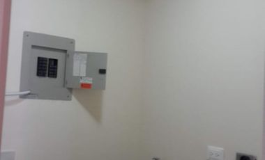 DEPARTAMENTO EN ARRIENDO EN CUMBAYA CON TERRAZA PRIVADA Y 2 PARQUEOS