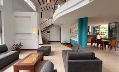 Arriendo de casa en Loma del Escobero, Envigado