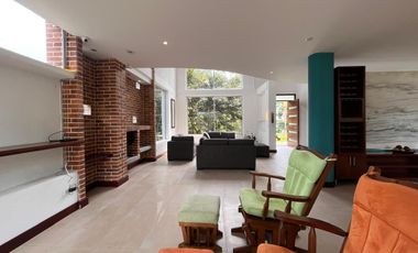 Arriendo de casa en Loma del Escobero, Envigado