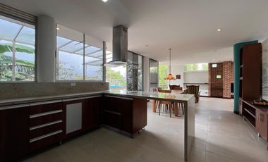 Arriendo de casa en Loma del Escobero, Envigado