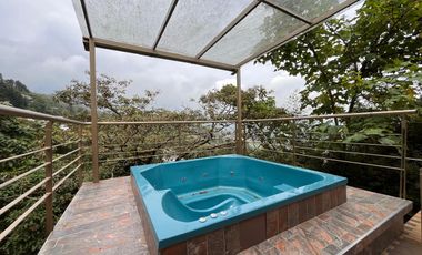 Arriendo de casa en Loma del Escobero, Envigado