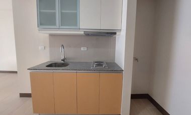 Work + Live in Style! Studio Unit at The Ellis Makati | 34.5 sqm | RFO | Rent-to-Own