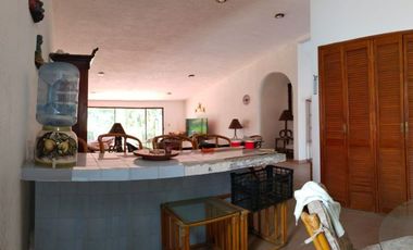 Casa en venta en Club de Golf Santa Fe, Xochitepec, Morelos