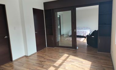 Casa Renta En 6 Lomas Verdes 3 Rec, 3 Autos, 3.5 Baños, Elevador