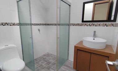 CASA EN VENTA EN VALLE IMPERIAL