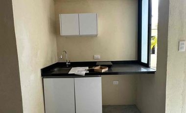 RENTO ESTUDIO NUEVO PARA 1 PERSONA POR AV BONAMPAK