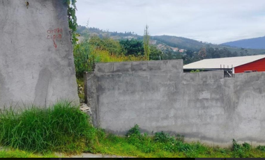 VENTA TERRENO TUMBACO