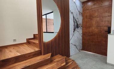 VENTA DE CASA NUEVA en SANTA BARBARA RESIDENCIAL