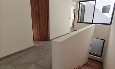 VENTA DE CASA NUEVA en SANTA BARBARA RESIDENCIAL