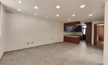 VENTA DE CASA NUEVA en SANTA BARBARA RESIDENCIAL