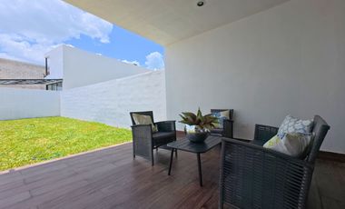 CASA EN ARISTA RESIDENCIAL DZITYÁ