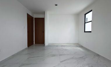CASA EN ARISTA RESIDENCIAL DZITYÁ