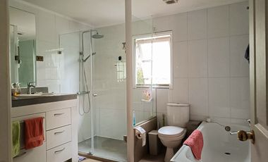 ESTUPENDA PARCELA CON CASA CERCANA A LA RUTA 68 SECTOR LOLENCO