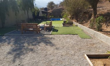 GRAN OPORTUNIDAD PARCELA EN PRIMERA LÍNEA CON DOS CASAS GRANDES