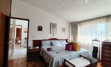 Casa en renta semiamueblada