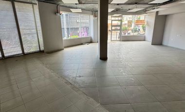 🏪 Local comercial en arriendo – Álvarez