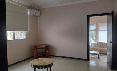 CEIBOS, Alquilo casa un sola planta AMOBLADA 4 dormitorios $1200