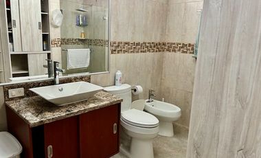 HERMOSO DEPARTAMENTO EN VENTA FRENTE AL MAR EN SALINAS