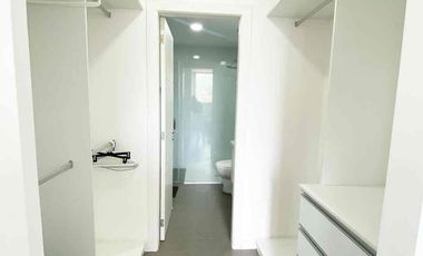 PUERTO SANTA ANA, Alquilo Suite full amoblada 1 dorm $1000