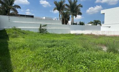 Terreno exclusivo en condominio MIURA
