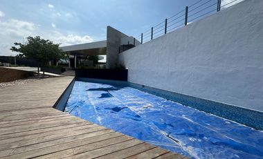 Terreno exclusivo en condominio MIURA