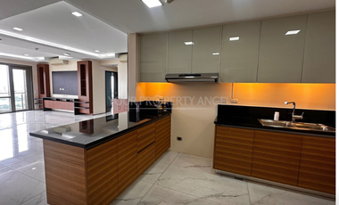 Renovated 3BR Suite with Golf Course View at Viridian Greenhills San Juan