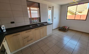 Casa en Arriendo emplazada en Microbarrio Alto El Manzano Til Til
