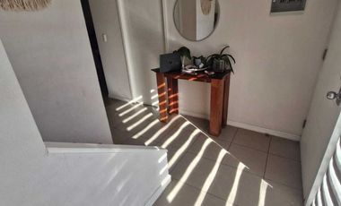 Arrienda Excelente Casa Mediterránea en Condominio Alto el Manzano