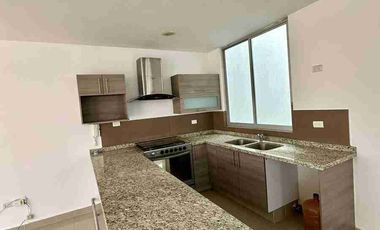 RENTA DE DEPARTAMENTO EN MOMOXPAN CERCA DE EXPLANADA