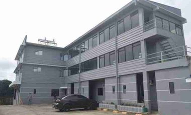 TAGAYTAY 3-STOREY HOTEL FOR SALE