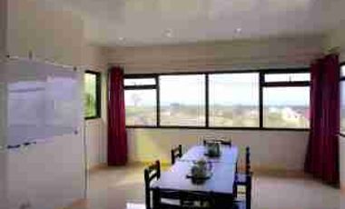 TAGAYTAY 3-STOREY HOTEL FOR SALE